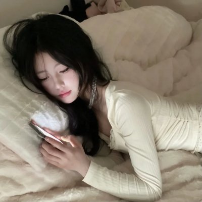 传闻中的女人